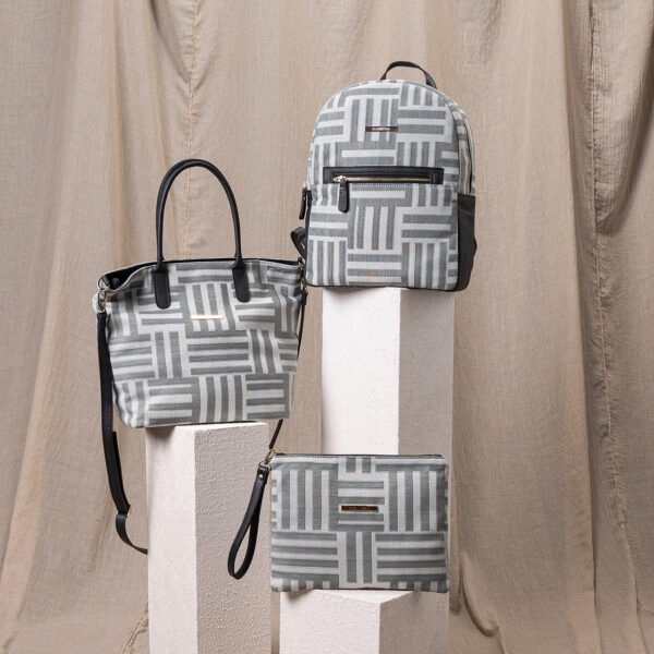 Alternative view of Τσάντα ώμου με δερμάτινες λεπτομέρειες