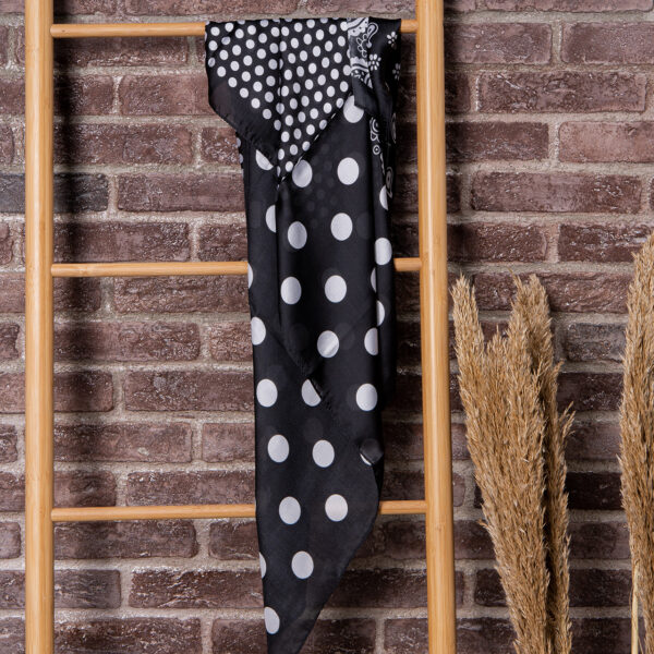 Μαντήλι εμπριμέ