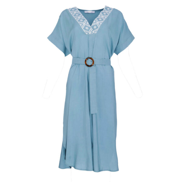 Φόρεμα midi με ζώνη