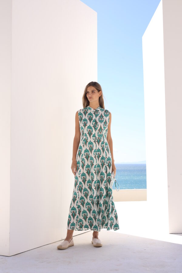 Φόρεμα αμάνικο σεμιγιέ